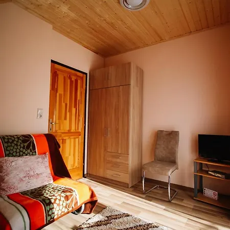 Апартаменты Alexandr *