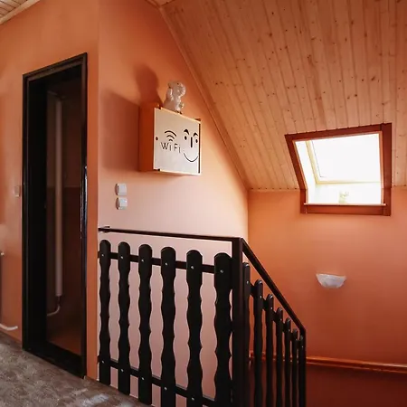 Alexandr Апартаменты Альшопахок