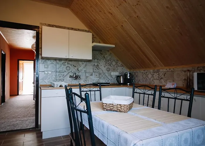 Alexandr * Alsópáhok