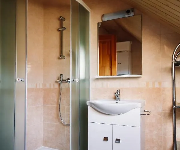 Alexandr * Alsópáhok